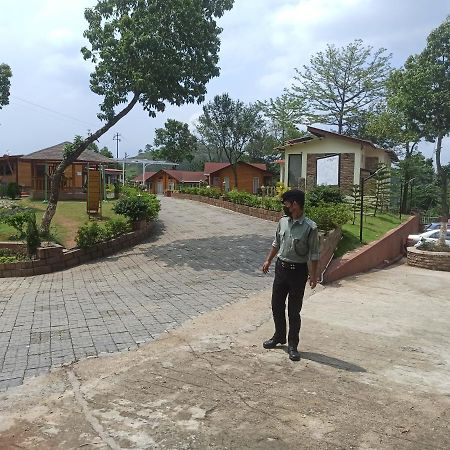 Ri Shat Sngi Orchid Resort By World Choice Shillong Dış mekan fotoğraf