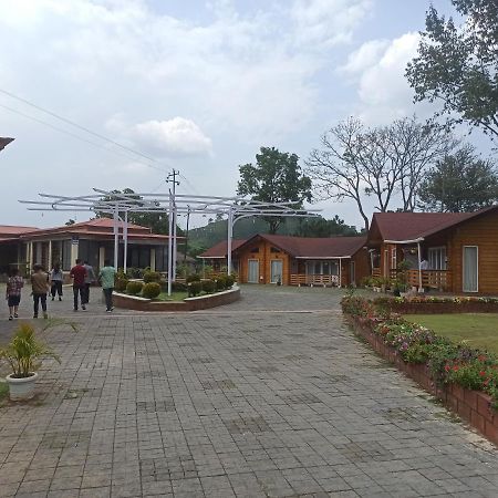 Ri Shat Sngi Orchid Resort By World Choice Shillong Dış mekan fotoğraf
