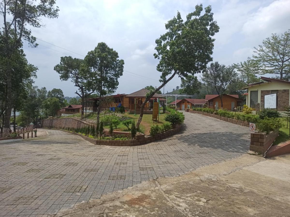 Ri Shat Sngi Orchid Resort By World Choice Shillong Dış mekan fotoğraf